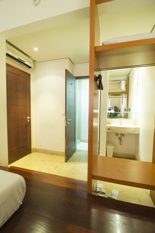 Reddoorz @ Gegerkalong Girang Hotel Bandung Ngoại thất bức ảnh
