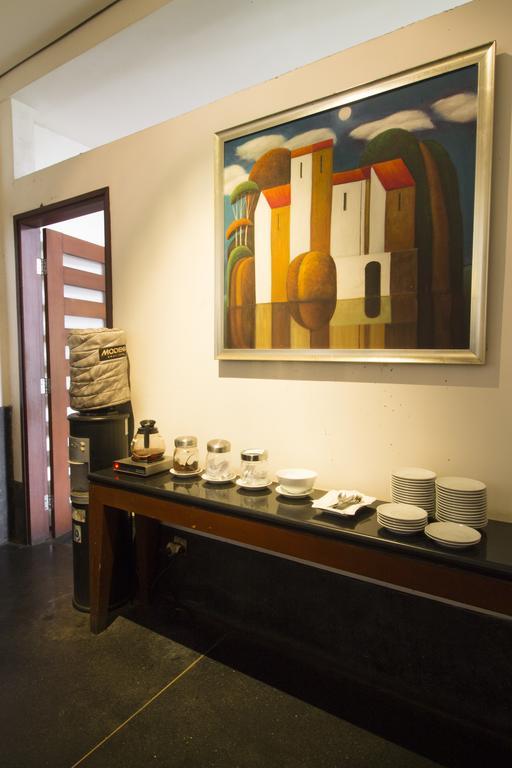 Reddoorz @ Gegerkalong Girang Hotel Bandung Ngoại thất bức ảnh