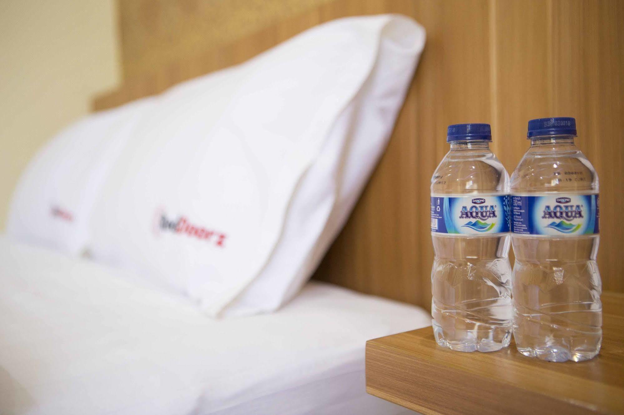 Reddoorz @ Gegerkalong Girang Hotel Bandung Ngoại thất bức ảnh
